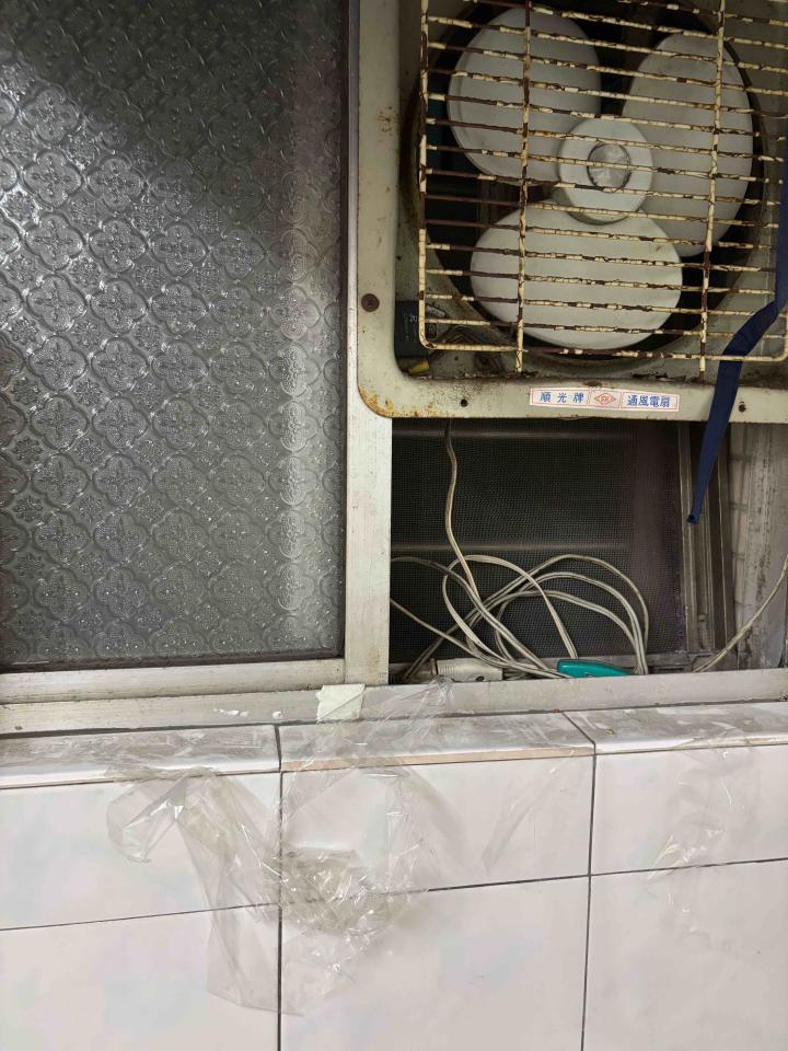 窗戶維修案件圖片