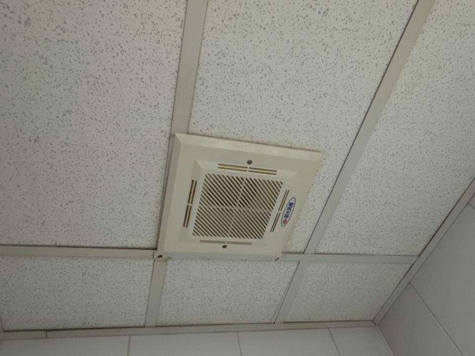 浴室抽風機安裝案件圖片