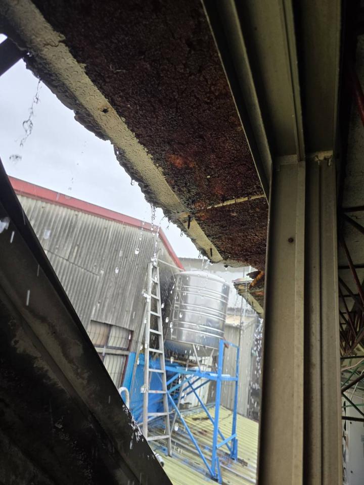屋簷排水槽施工案件圖片 屋簷排水槽施工案件圖片
