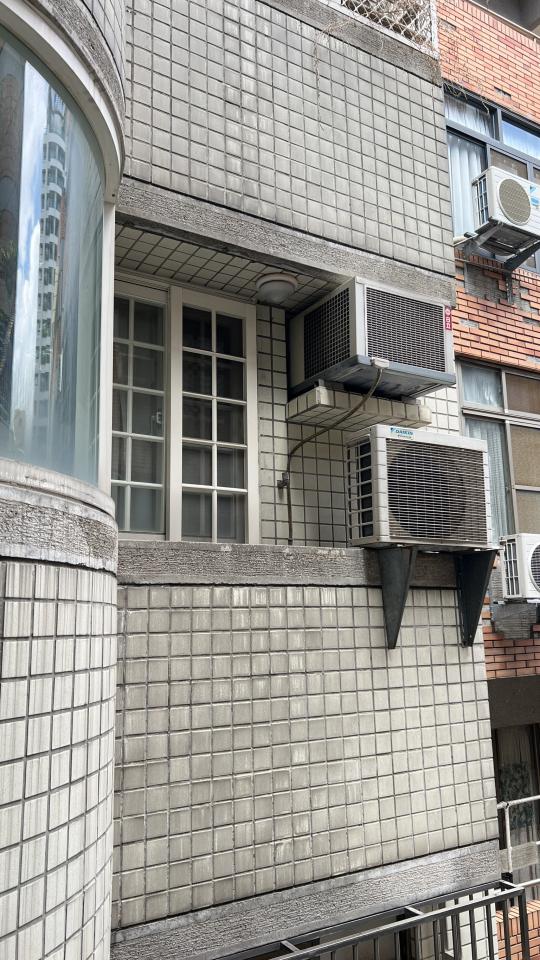 冷氣清洗案件圖片 冷氣清洗案件圖片