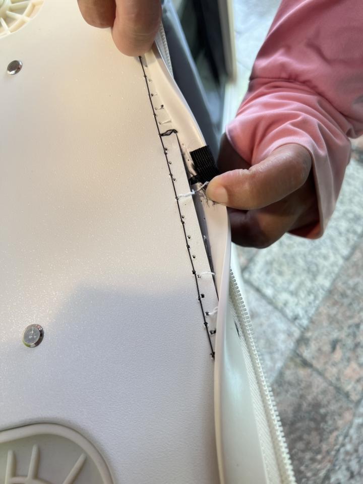行李箱維修案件圖片