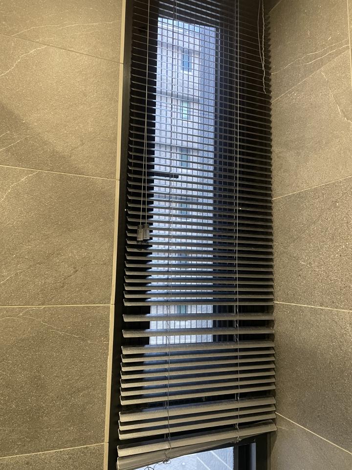 窗簾安裝維修案件圖片