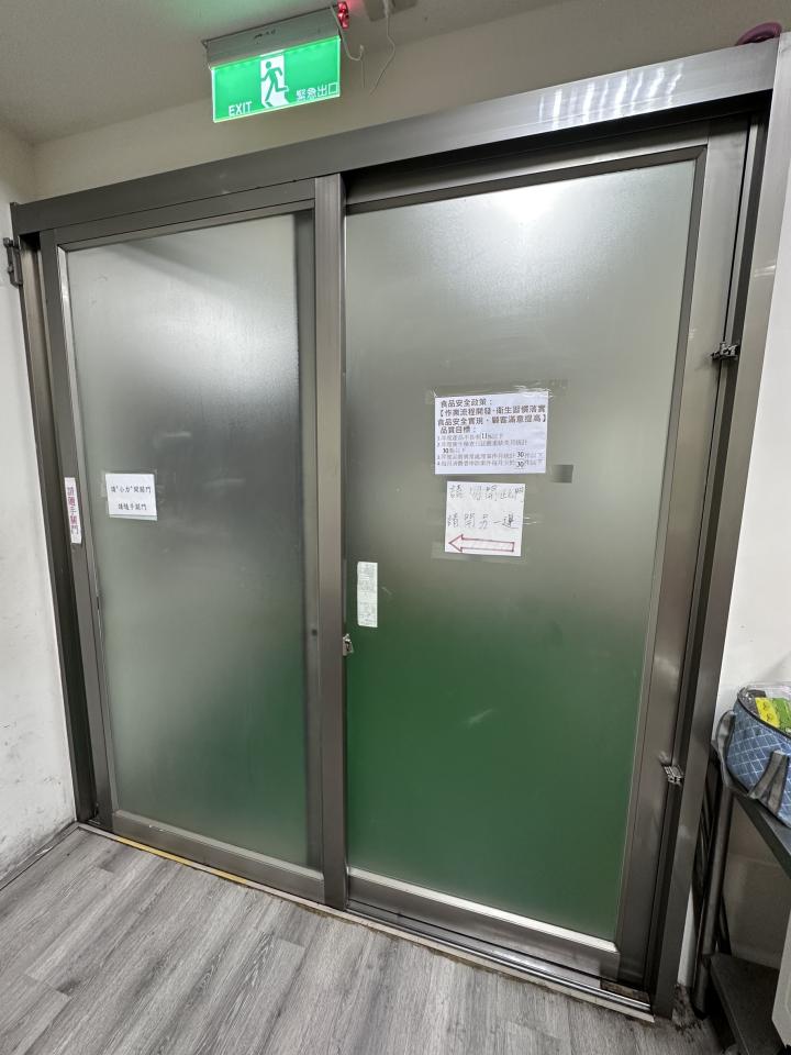 拉門案件圖片 拉門案件圖片