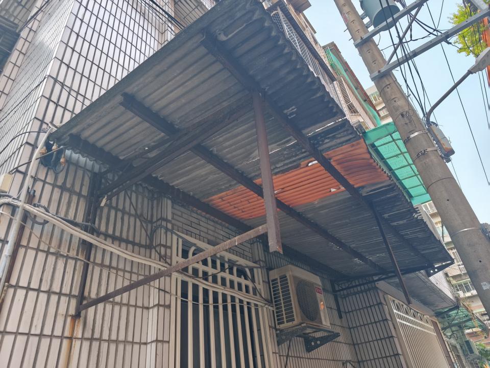 遮雨棚安裝案件圖片 遮雨棚安裝案件圖片