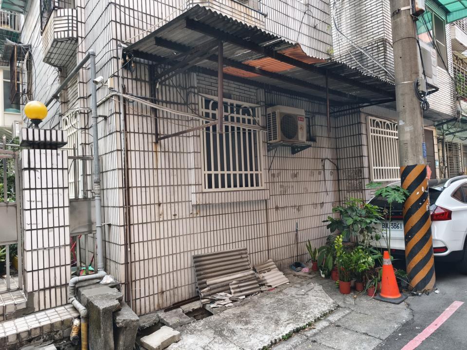 遮雨棚安裝案件圖片 遮雨棚安裝案件圖片