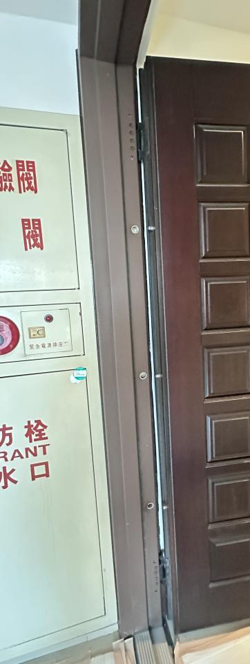 門片維修案件圖片 門片維修案件圖片
