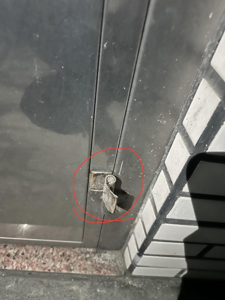 鐵門案件圖片 鐵門案件圖片