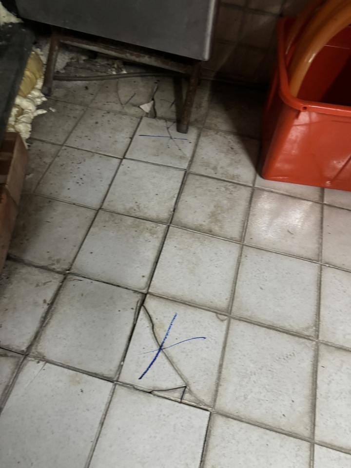 地板維修案件圖片