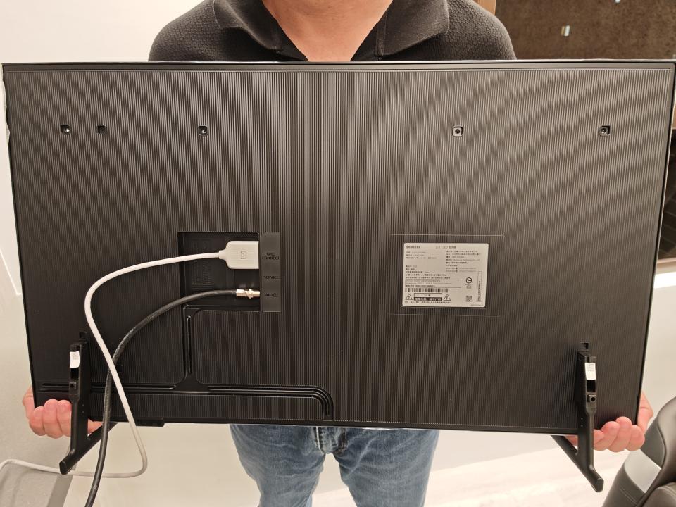 電視壁掛架安裝案件圖片 電視壁掛架安裝案件圖片