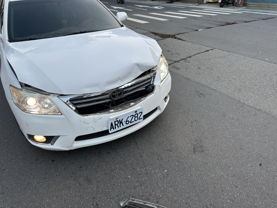 汽車板金烤漆案件圖片