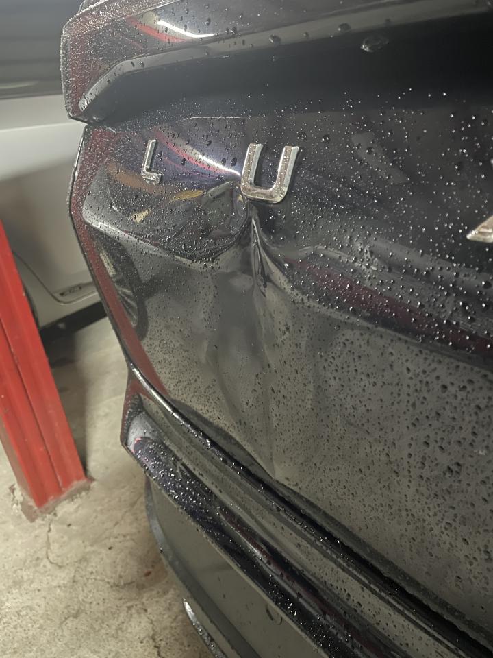 汽車板金烤漆案件圖片