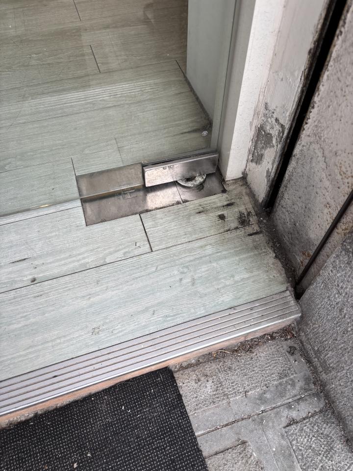 門片維修案件圖片 門片維修案件圖片