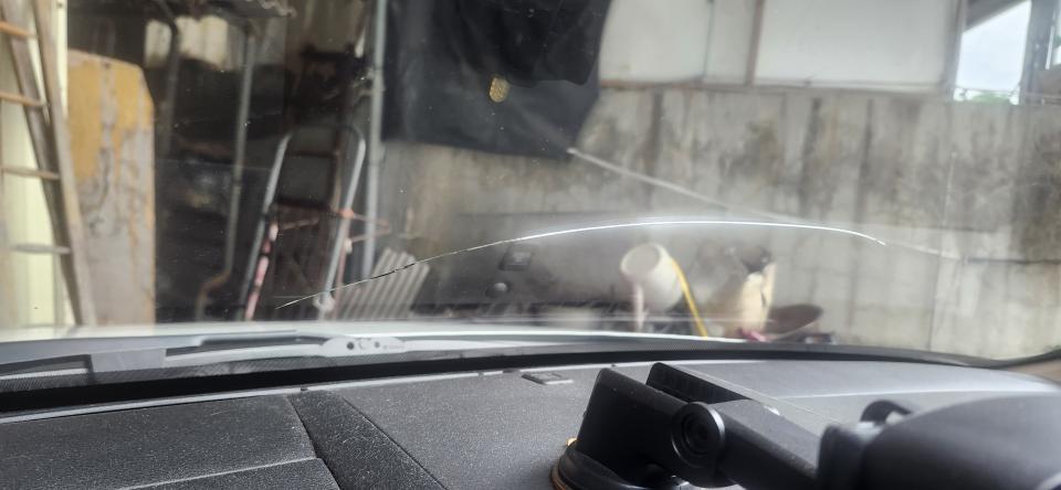 汽車玻璃修補案件圖片 汽車玻璃修補案件圖片