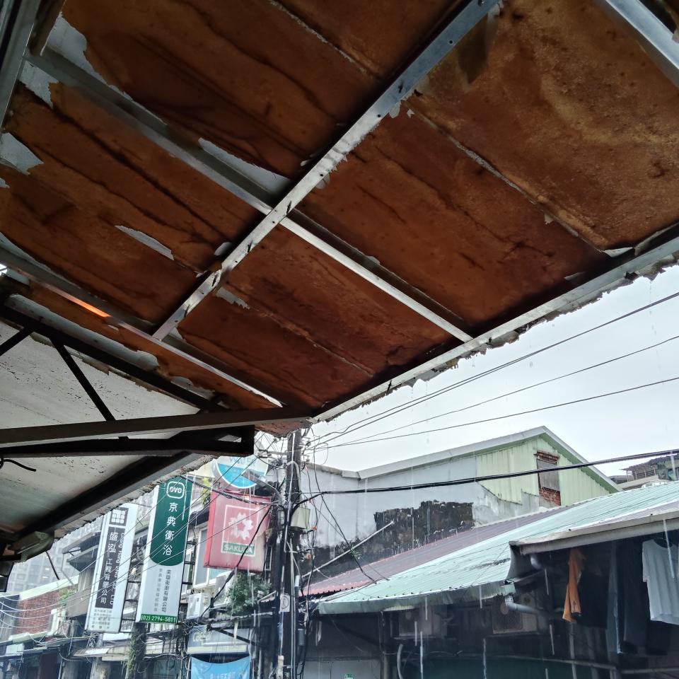 屋簷排水槽施工案件圖片 屋簷排水槽施工案件圖片
