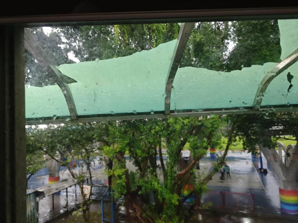 採光罩案件圖片