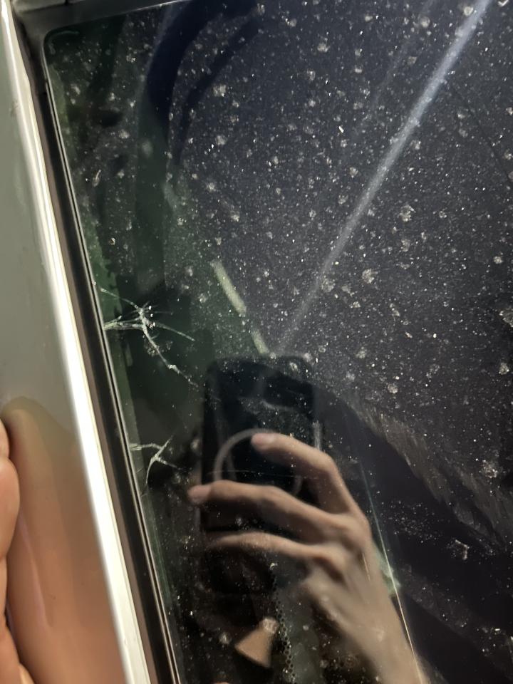 汽車玻璃修補案件圖片 汽車玻璃修補案件圖片