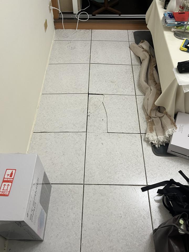 磁磚修補案件圖片 磁磚修補案件圖片