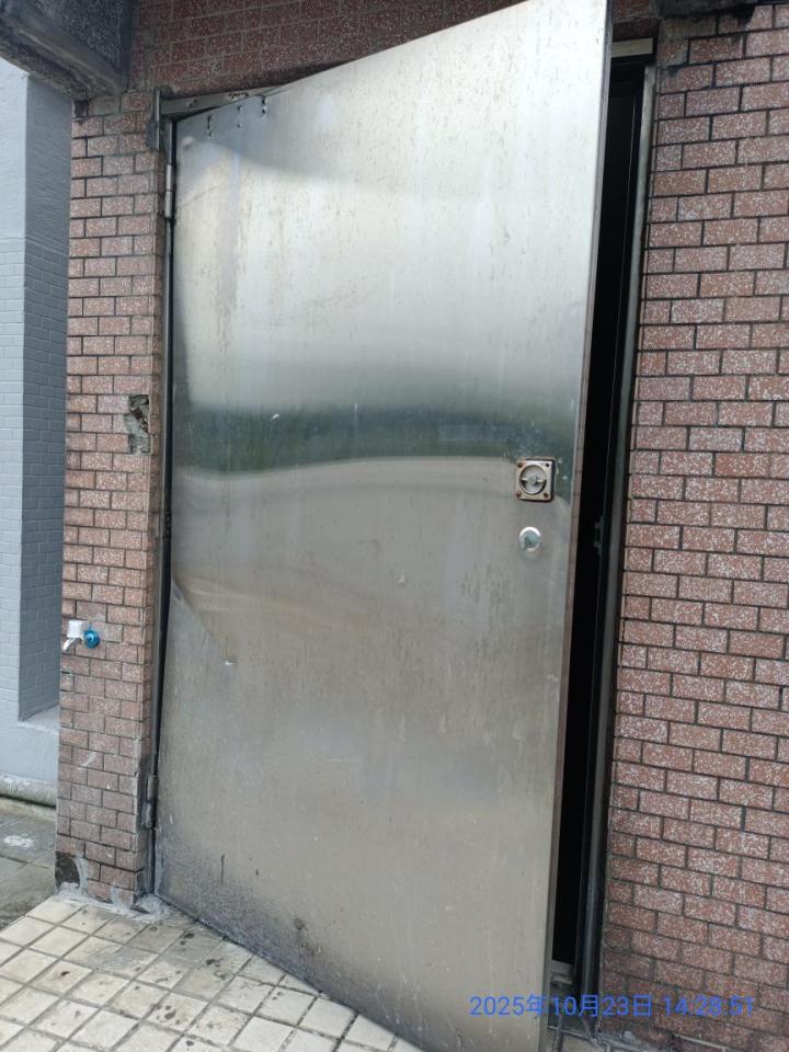 門片維修案件圖片