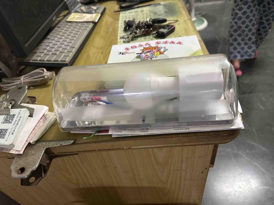 燈具維修案件圖片 燈具維修案件圖片