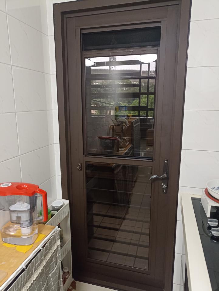 門片維修案件圖片