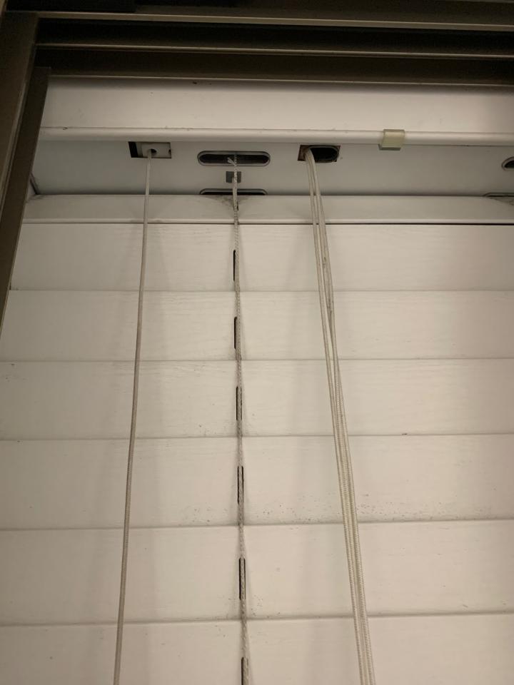 窗簾安裝維修案件圖片