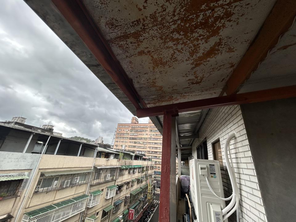 遮雨棚安裝案件圖片