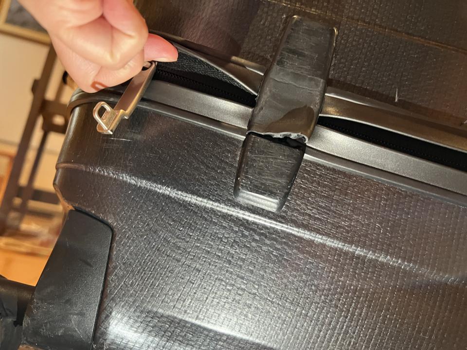 行李箱維修案件圖片 行李箱維修案件圖片