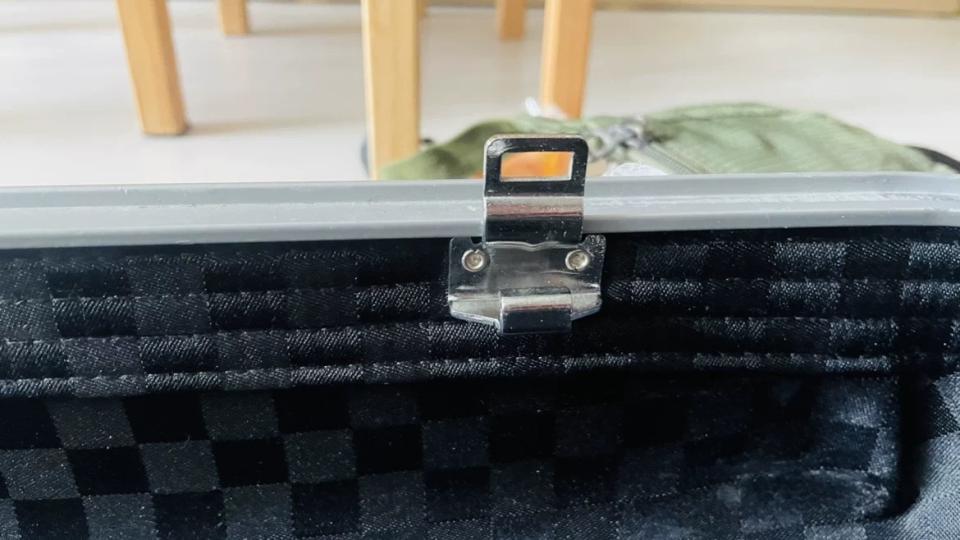 行李箱維修案件圖片