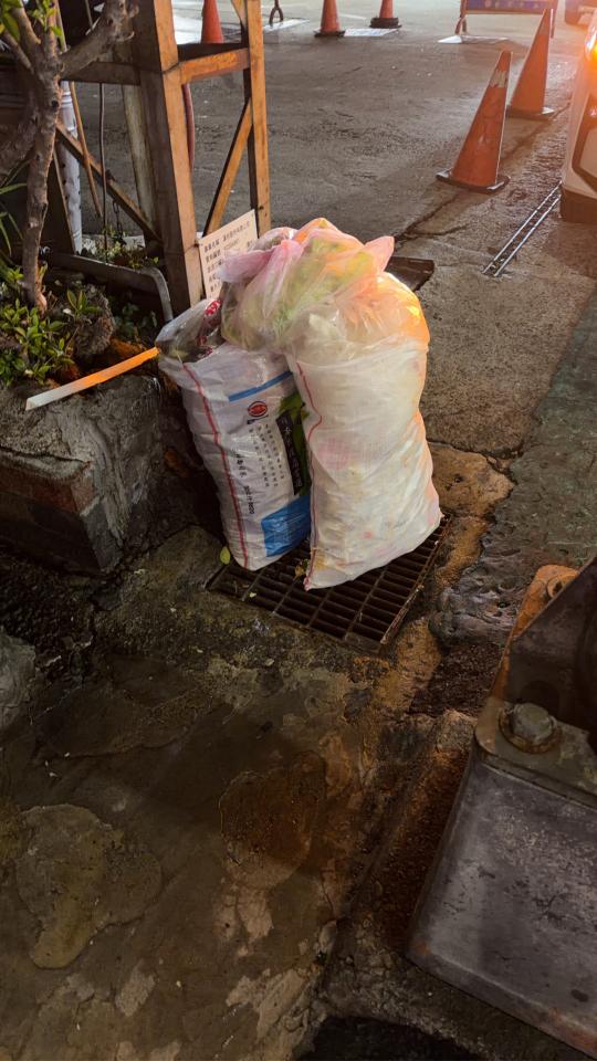 代收垃圾案件圖片 代收垃圾案件圖片