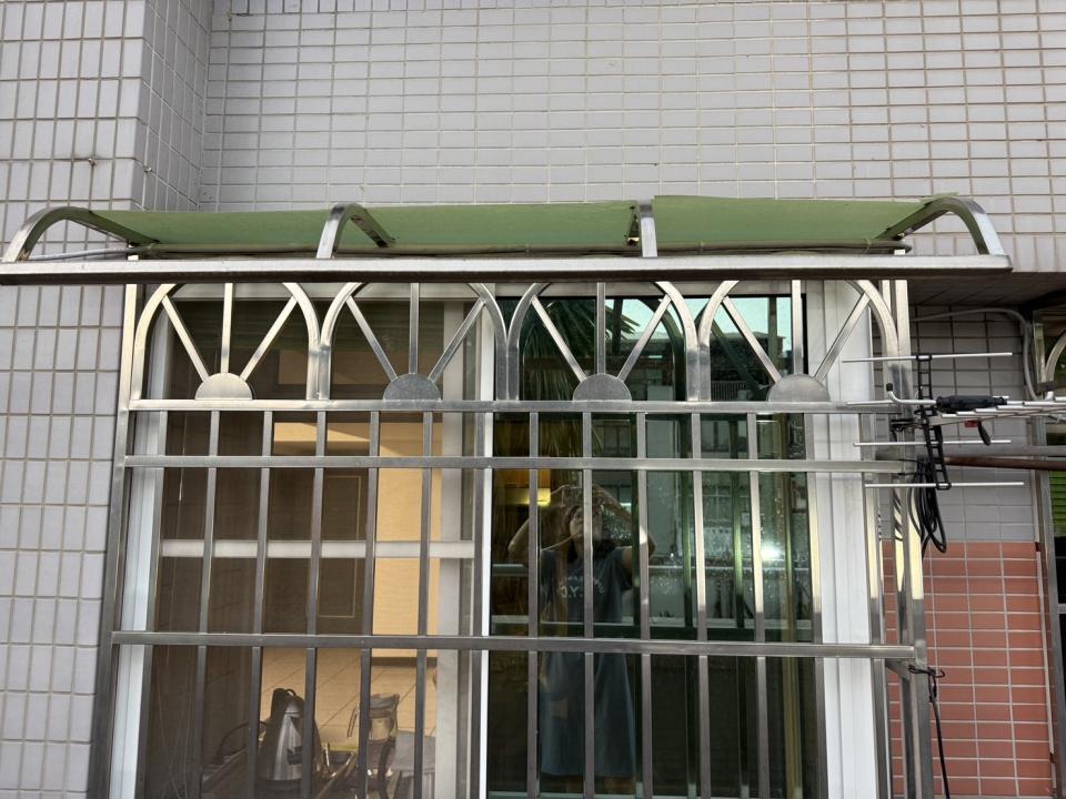 採光罩案件圖片