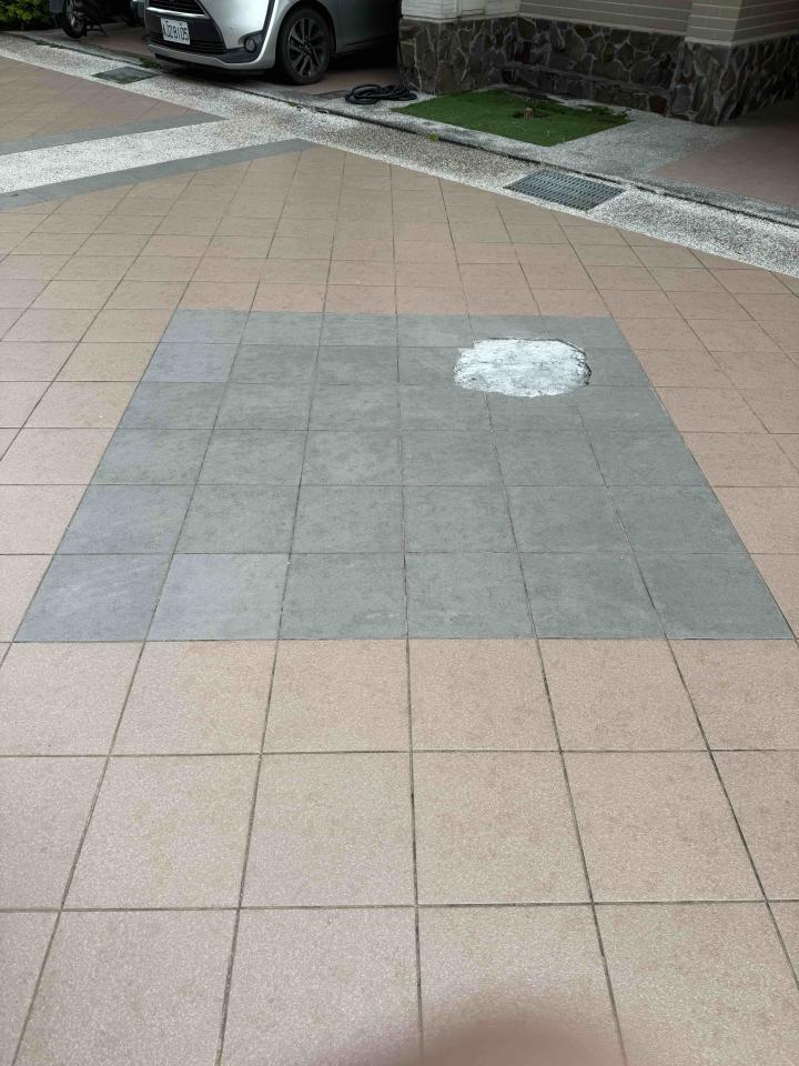 磁磚修補案件圖片 磁磚修補案件圖片