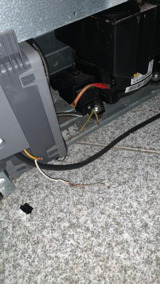 冰箱維修案件圖片 冰箱維修案件圖片