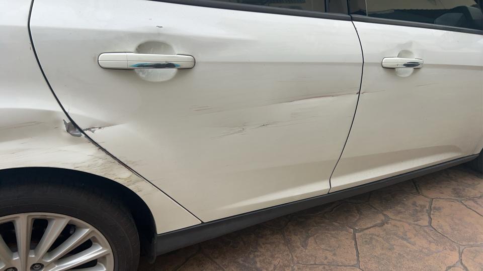 汽車板金烤漆案件圖片