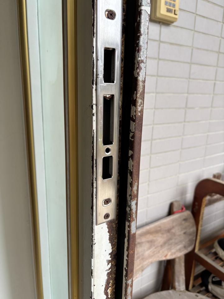 門片維修案件圖片