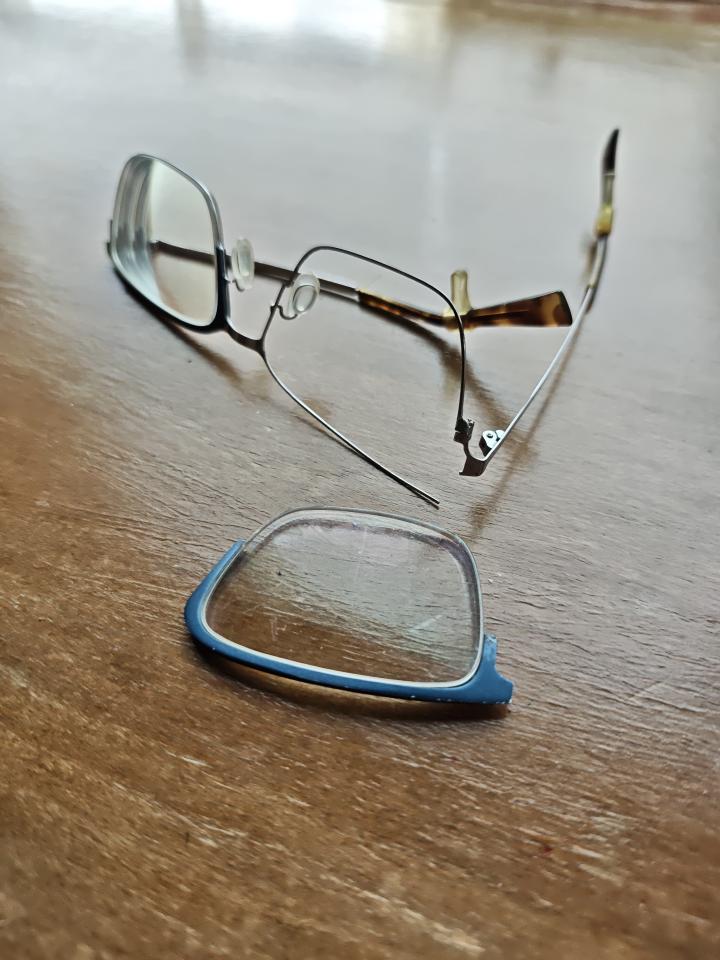 眼鏡維修案件圖片 眼鏡維修案件圖片