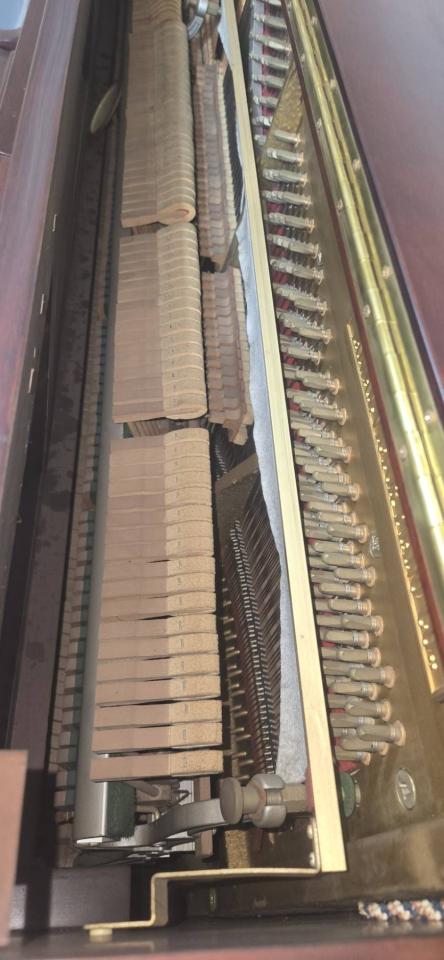 鋼琴調音案件圖片