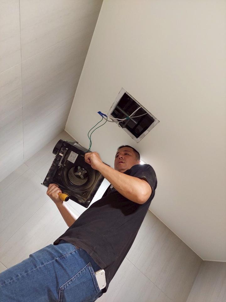 浴室抽風機安裝案件圖片