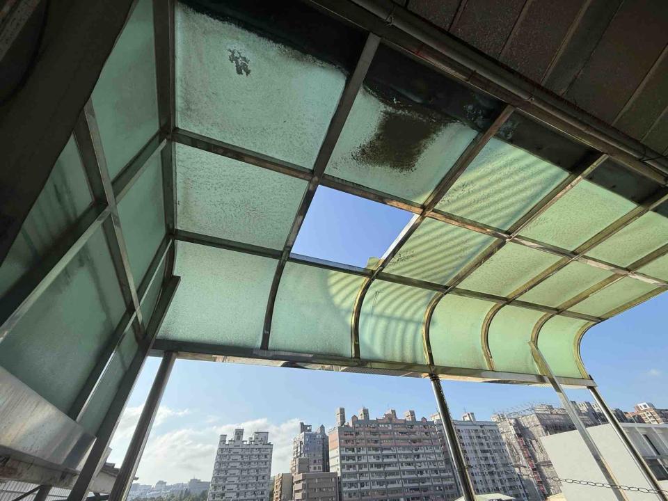 採光罩案件圖片 採光罩案件圖片