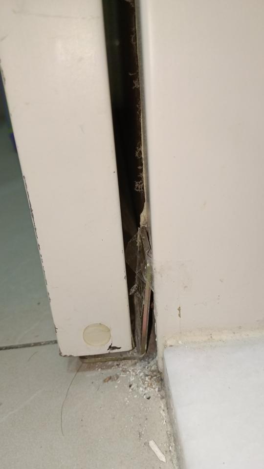 門片維修案件圖片