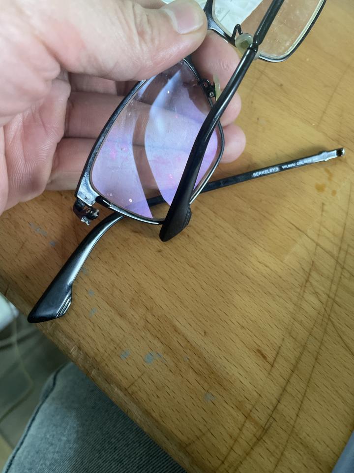 眼鏡維修案件圖片