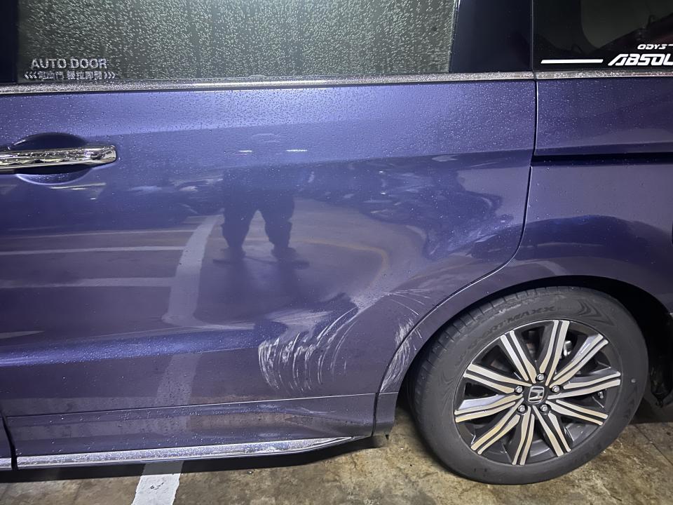 汽車板金烤漆案件圖片