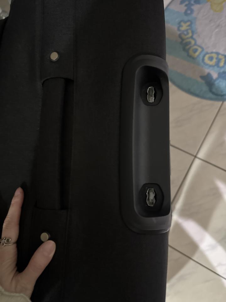 行李箱維修案件圖片