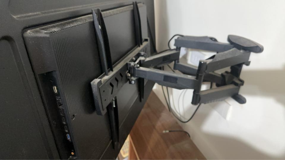 電視壁掛架安裝案件圖片