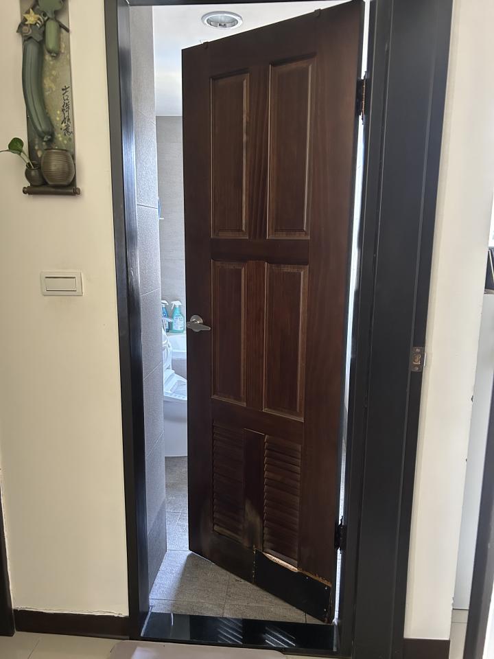 浴室門案件圖片