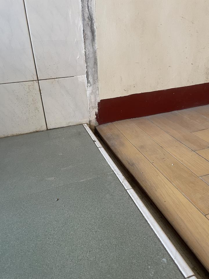 超耐磨木地板案件圖片