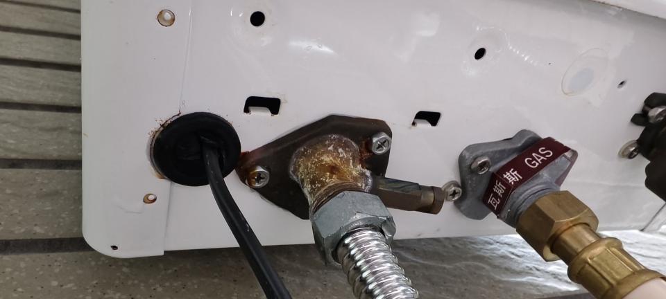 熱水器維修案件圖片