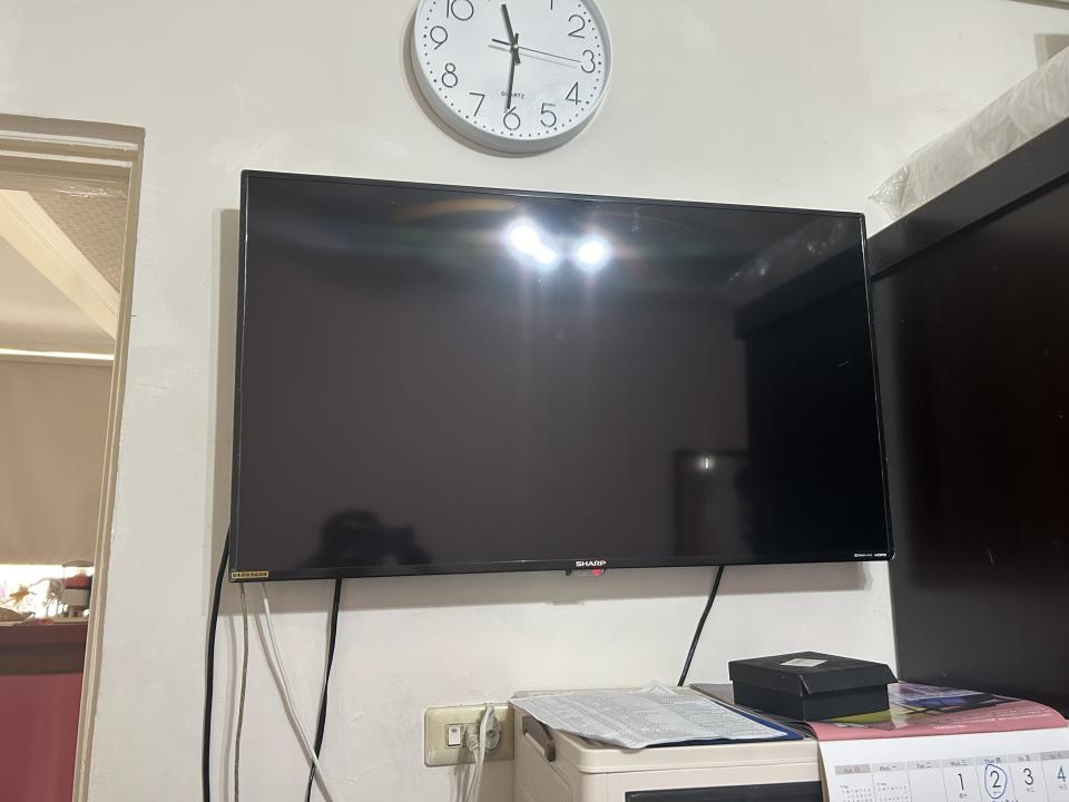 電視壁掛架安裝案件圖片