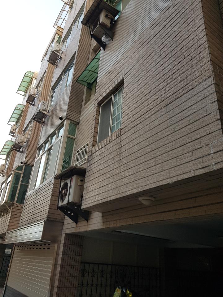 採光罩案件圖片