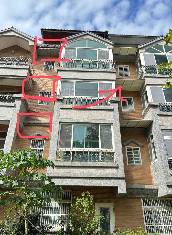 遮雨棚安裝案件圖片