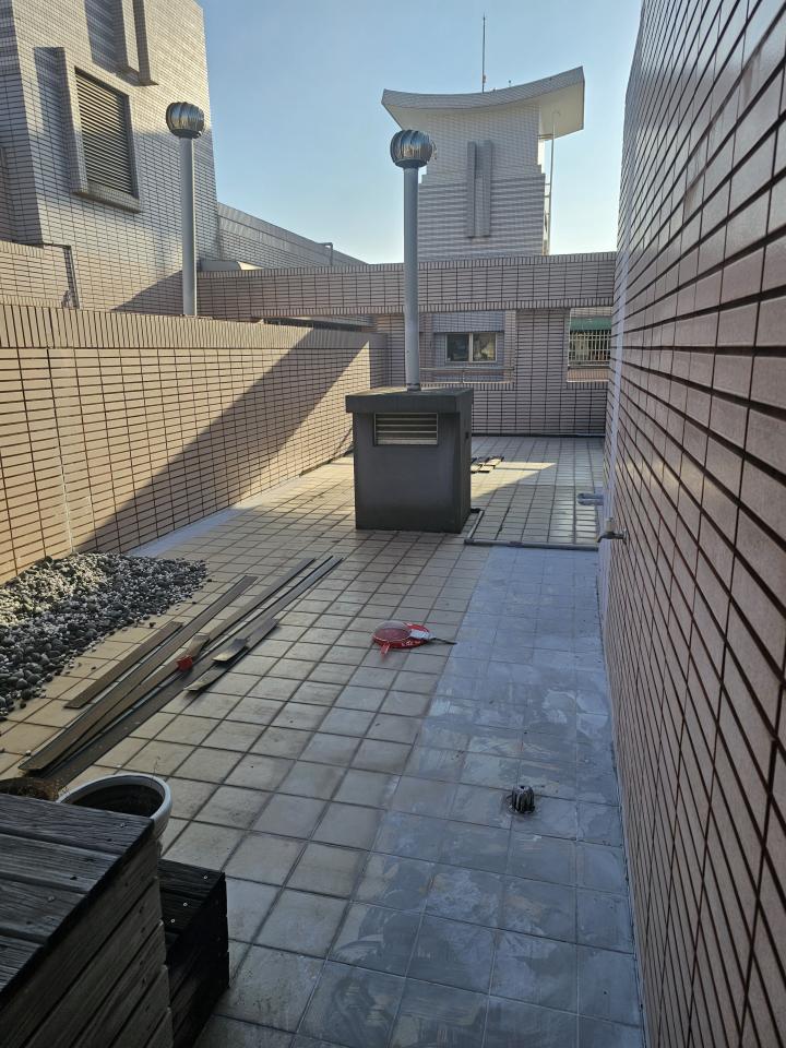 遮雨棚安裝案件圖片 遮雨棚安裝案件圖片